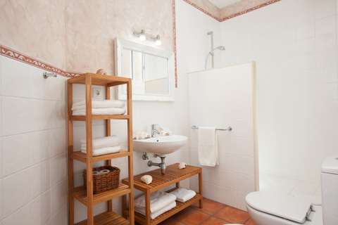 Alojamiento en Barcelona - Baño del apartamento de alquiler Sant Pau 2